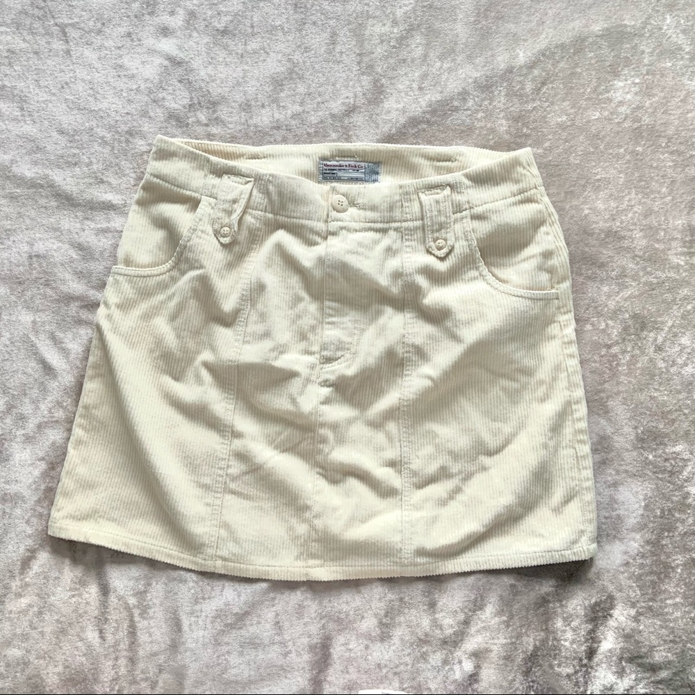 ✨abercrombie & fitch a&f vintage corduroy skirt ✨